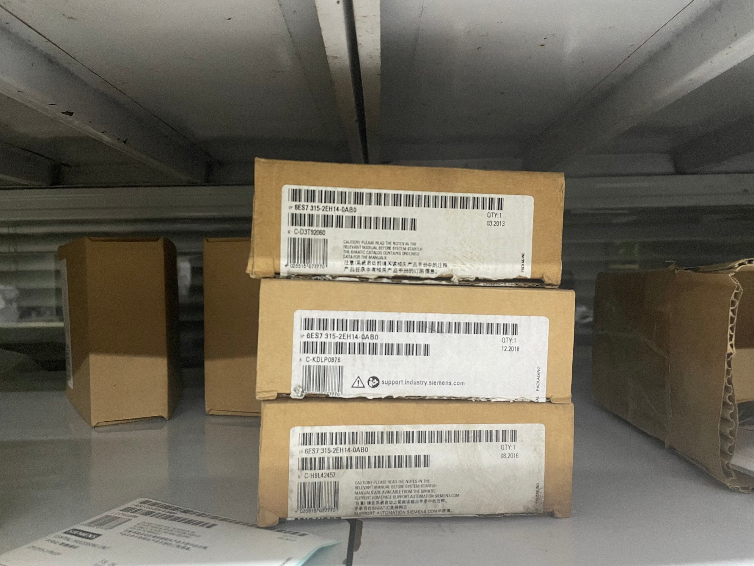 New Sealed 25BD030N104 AB Ser A PowerFlex 525 AC Drive 15kW 20Hp