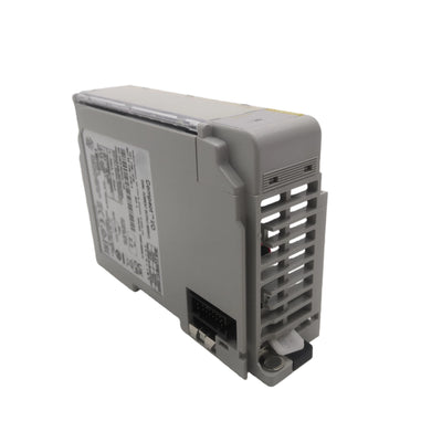 1769-0F8C New Original 17690F8C Output Module