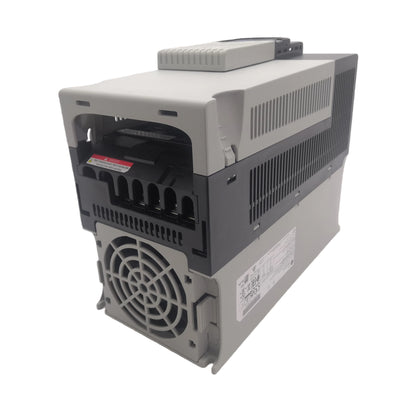 25B-D030N104 New Sealed 25BD030N104 Ser A AC Drive 15kW 20Hp