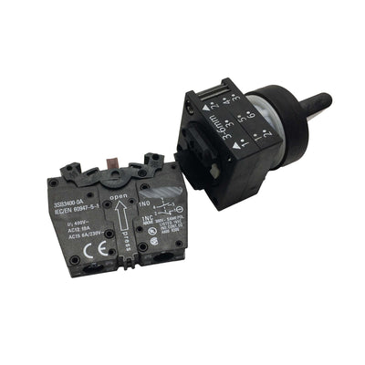 3SB3201-2KA11 New Factory Sealed Siemens 3SB32012KA11 Rotary Switch