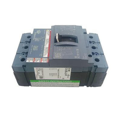 3VA5225-0BB31-0AA0 Brand New Siemens Circuit Breaker 3VA52250BB310AA0