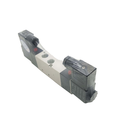 4V230C-08 New Original Pneumatic AIRTAC Solenoid Valve PT1/4 Internally 4V230C08