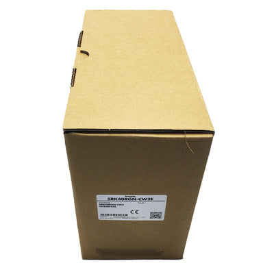 5RK40RGN-CW2E New Oriental Motor 5RK40GNCW2 Reversible Motor 40W 230V 60HZ