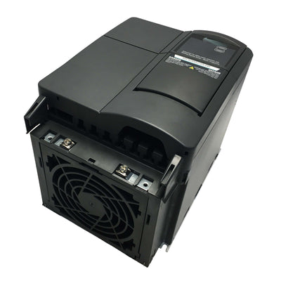 6SE6440-2AD27-5CA1 New Siemens Programmable Logic Controller Module 6SE64402AD275CA1