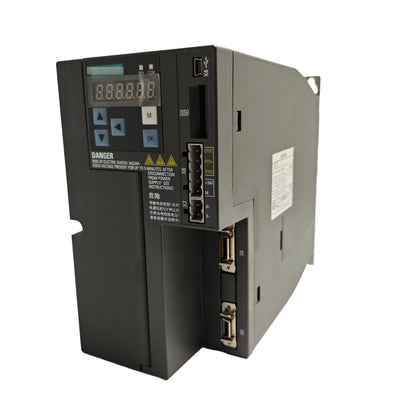 6SL3210-5FE12-0UF0 Siemens Servo Drive 6SL32105FE120UF0 Genuine New