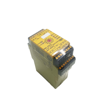 787518 New PILZ Safety Relay 787518 PNOZ XV3P C 300/24VDC