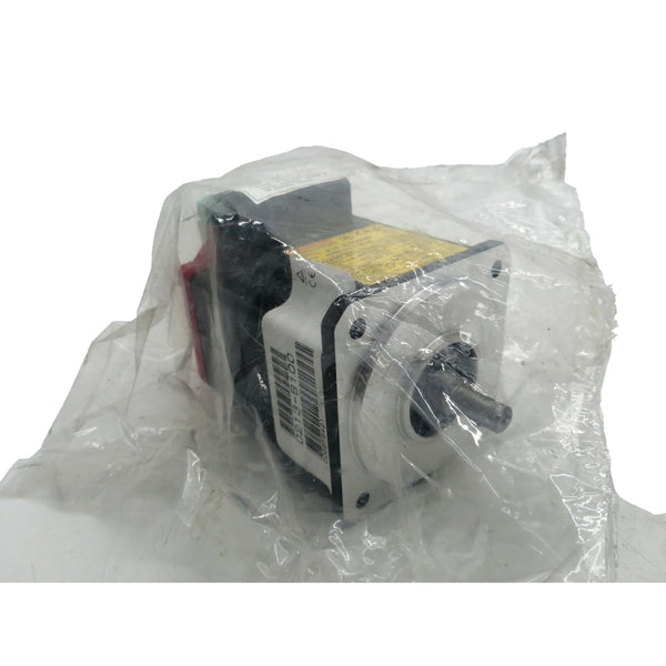 A06B-0213-B100 Fanuc Servo Motor New In Box A06B0213B100