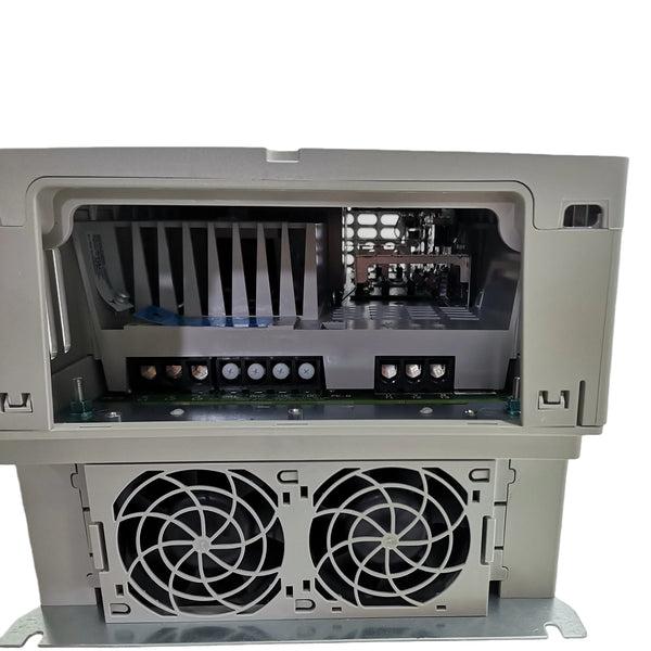 20G11ND077AA0NNNNN New Air Cooled 755 AC Drive 20G11ND077AA0NNNNN