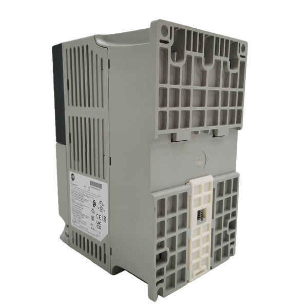 22A-D6P0N104 Brand New 2.2 kW 3 Hp AC Drive 22AD6P0N104