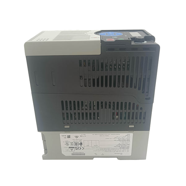 25B-D2P3N104 1PC New 25BD2P3N104 0.75kW 1Hp AC Drive