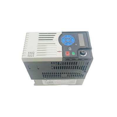 25B-D2P3N104 1PC New 25BD2P3N104 0.75kW 1Hp AC Drive