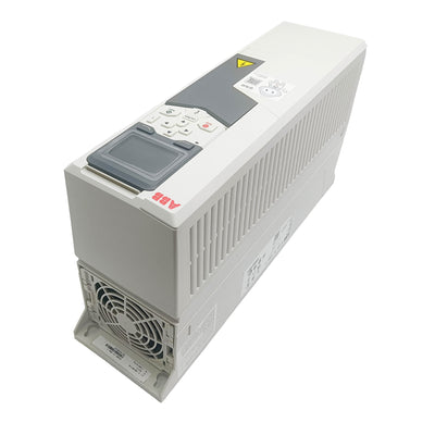 ACS580-01-026A-4 New 1pc ABB ACS58001026A4 Frequency Converter 15HP 11KW