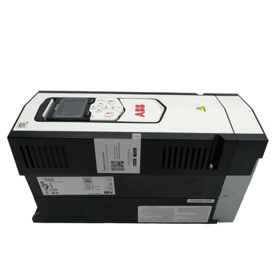 ACS880-01-03A4-5 New Sealed ABB ACS8800103A45 Frequency Converter