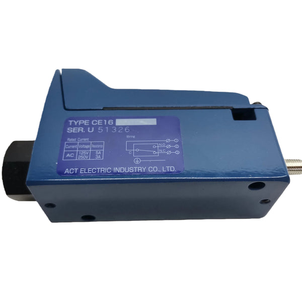 CE16 New Original Packaging CE16 ACT Pressure Switch