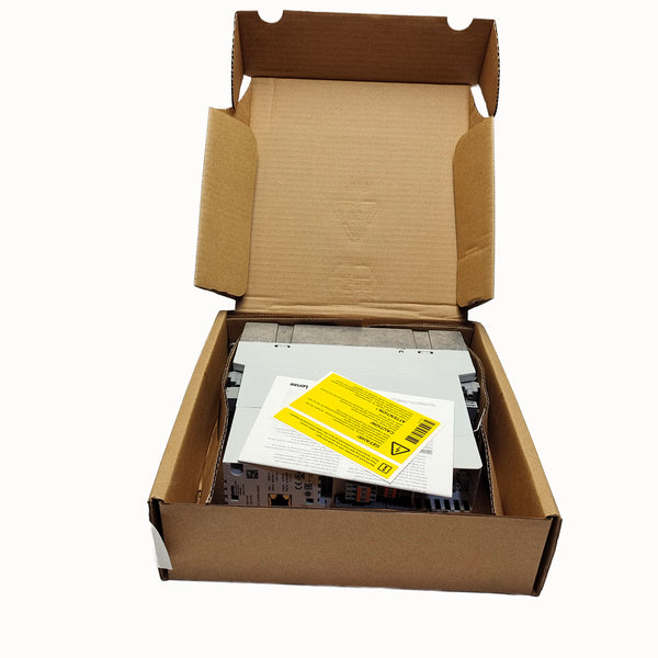 E84AVTCE3714VX0 Brand New Lenze Inverter Drive E84AVTCE3714VX0