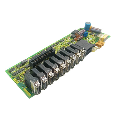 A20B-2001-0933 Brand New FANUC Servo Board A20B20010933 Circuit Board
