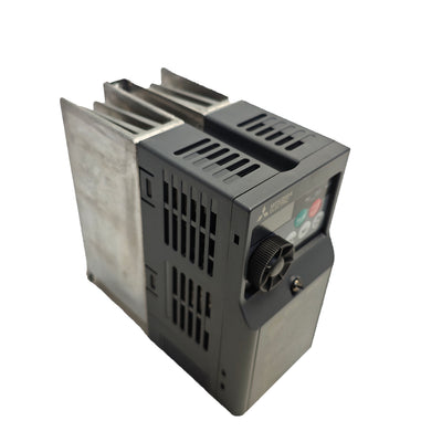 FR-D720-0.75K Mitsubishi Inverter FRD700 Genuine New