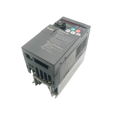 FR-E720-0.4K New Mitsubishi Inverter FRE7200.4K 0.4KW Variable Speed Drive AC200-240V
