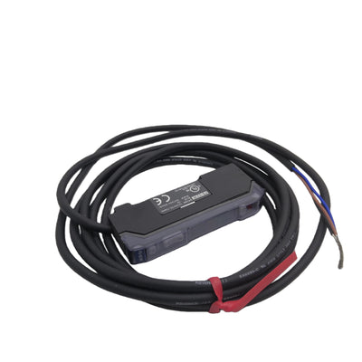 FS-V21R Brand New Keyence Photoelectric Sensor Amplifier FSV21R