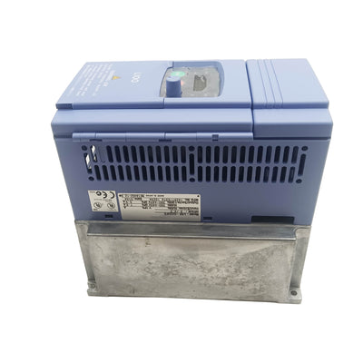 L100-022HFE Used Hitachi Frequency Converter L100022HFE 50/60 Hz 380-460 V 7 A