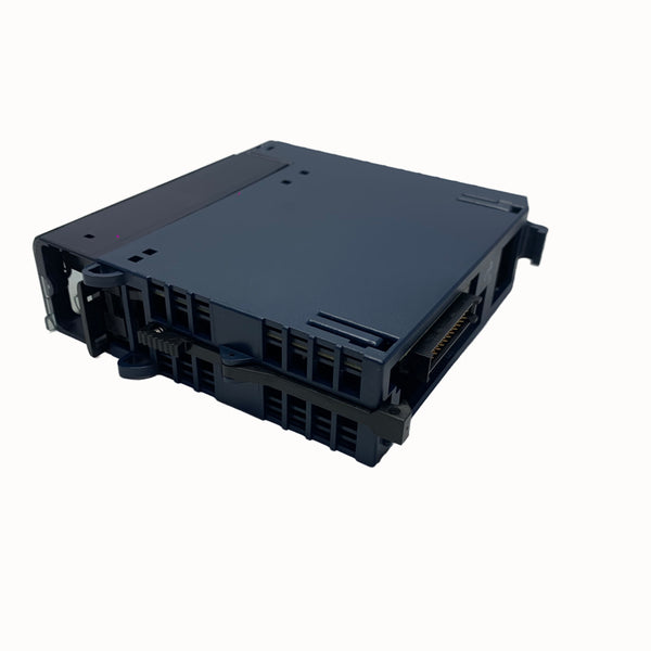 IC694MDL940 GE Fanuc Output Relay Module Genuine New IC694MDL940