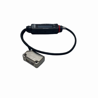 LR-X100C One New Keyence Laser Sensor LRX100C