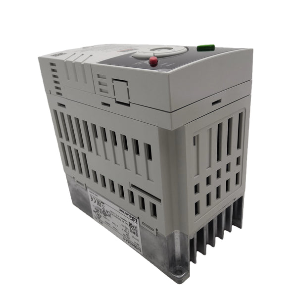 SV004IG5A-2 New Original SV004IG5A2 LS Inverter