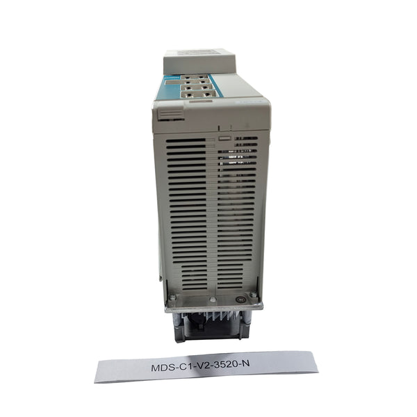 MDS-C1-V2-3520-N New In Box Mitsubishi MDSC1V23520N Servo Drive