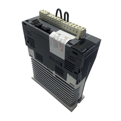 MR-J3-100B4 Mitsubishi Servo Drive Unit MRJ3100B4 Genuine New