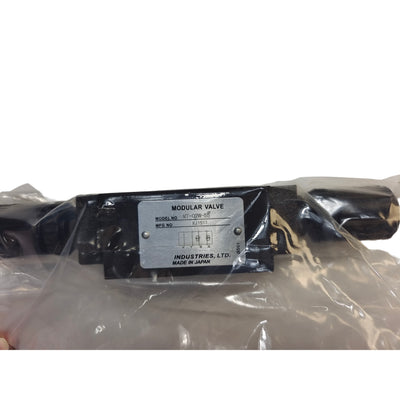 MT-02W-55 New In Stock Oaikin MT02W55 Throttle & Check Valve