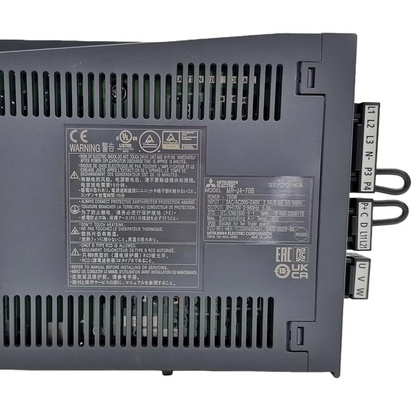 MR-J4-70B Mitsubishi Servo Drive Genuine In Box MRJ470B