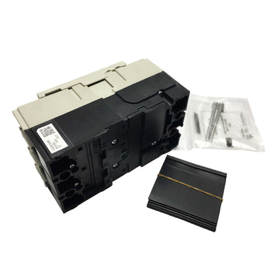 NF63-SV New Factory SealedMitsubishi 3P60A Circuit Breaker NF63CVF 3P 60A No Fuse