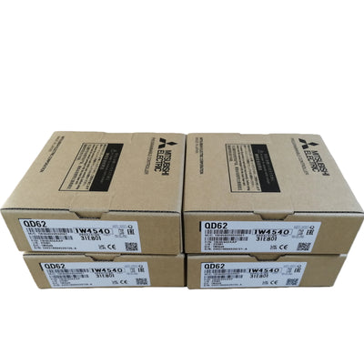 C200HW-PA204 New In Box C200HWPA204R Omron PLC Module