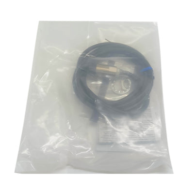 E2E-X10MB1D18 1PC New Omron Proximity Sensor E2EX10MB1D18