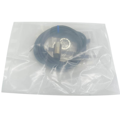 E2E-X10MB1D18 1PC New Omron Proximity Sensor E2EX10MB1D18