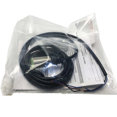 PR18-5DN New Factory Sealed Autonics Proximity Switch PR185DN