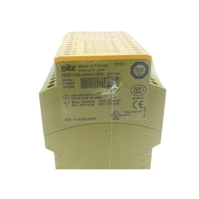 774086 New In Box Pilz Safety Relays 774086