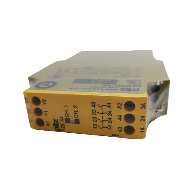 774585 New In Stock 774585 PZE X4 24VDC 4n/o Pilz Safety Relay