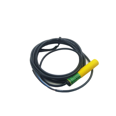 S12SN6R 1pc New Banner Photoelectric Boxed Switch S12SN6R