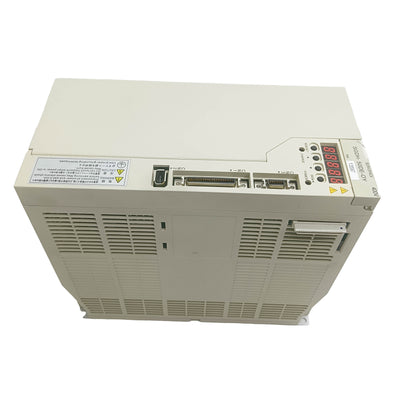 SGDH-50DE-OY New In Box Yaskawa SGDH50DEOY Servo Driver