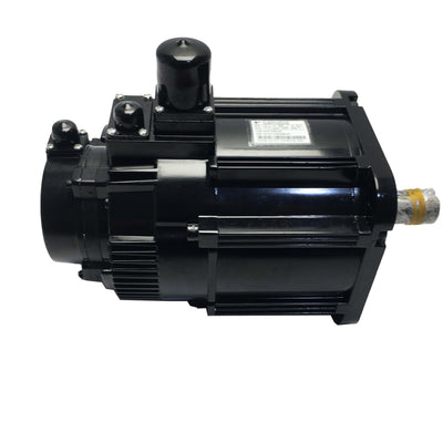 SGMGV-20A3C6C New Factory Sealed YASKAWA AC Servo Motor SGMGV20A3C6C
