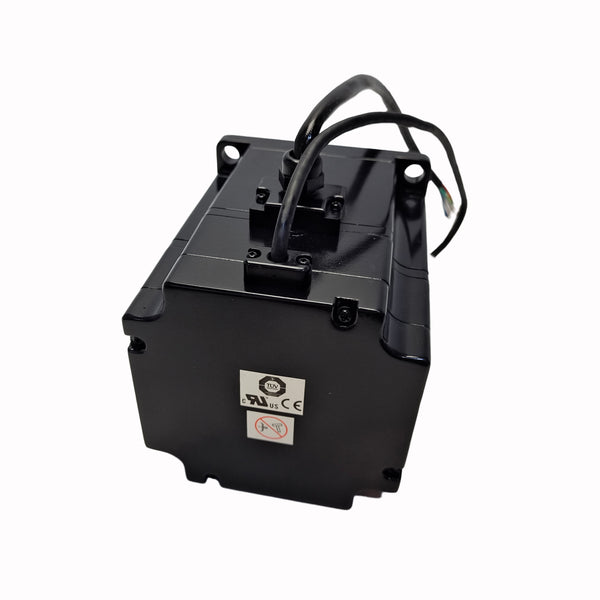 SGMPS-15A2E2B Yaskawa AC Servo Motor SGMPS15A2E2B New Factory Sealed