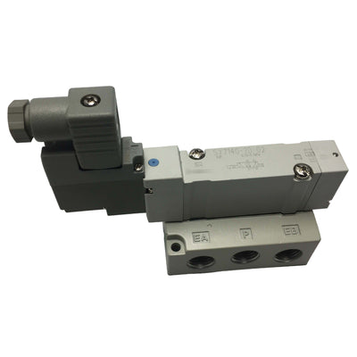 SY7140-2D-02 New Sealed SMC Solenoid Valve SY71402D02