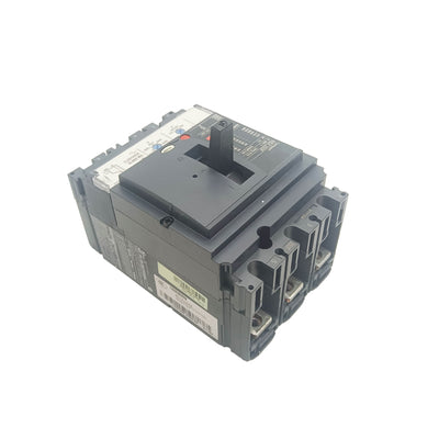 NSX250F 250A 3P LV431630 New LV431630 Schneider Circuit Breaker NSX250F250A3P