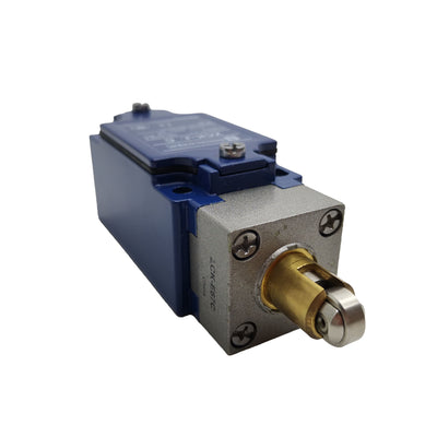 XCK-J167H29C Schneider Limit Switch New In Stock XCKJ167H29C