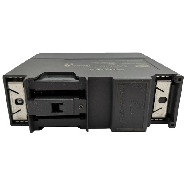 6ES7322-1FF01-0AA0 New In Box 6ES73221FF010AA0 Siemens Module