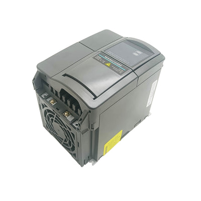 6SE6440-2UD24-0BA1 1PC New Siemens 6SE64402UD240BA1 Frequency Conventor