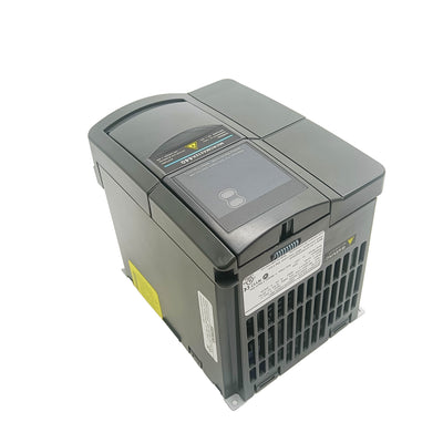 6SE6440-2UD24-0BA1 1PC New Siemens 6SE64402UD240BA1 Frequency Conventor