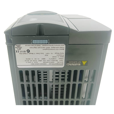 6SE6440-2UD24-0BA1 1PC New Siemens 6SE64402UD240BA1 Frequency Conventor