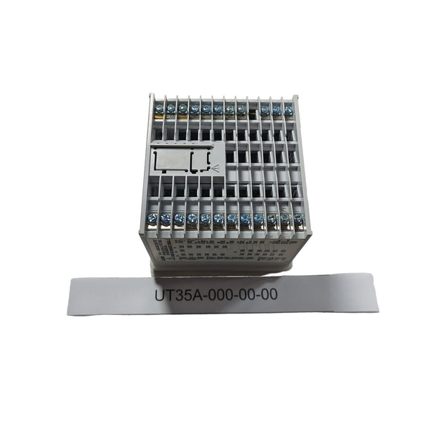 UT35A-000-00-00 New In Stock UT35A0000000 Yokogawa Digital Indicating Controller